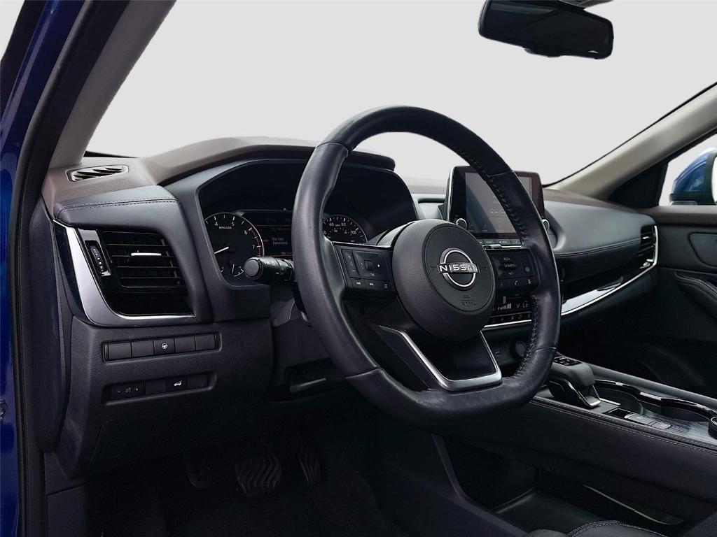used 2022 Nissan Rogue car, priced at $23,595