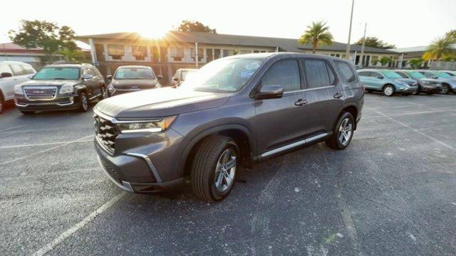 used 2023 Honda Pilot car, priced at $39,995