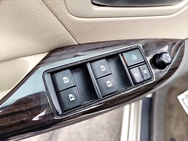 used 2016 Toyota Sienna car, priced at $14,995