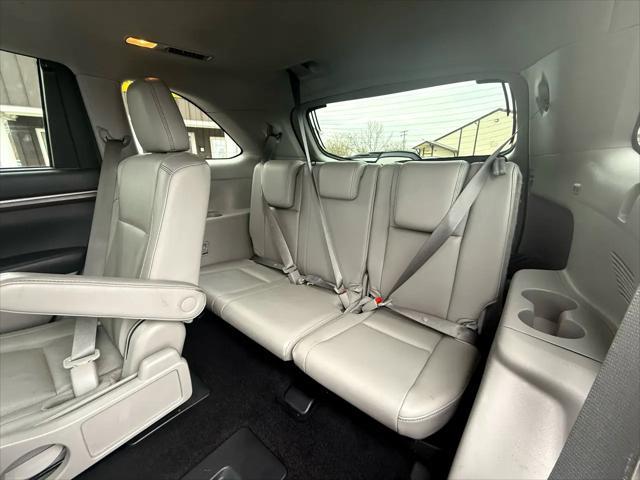 used 2016 Toyota Highlander Hybrid car, priced at $17,495