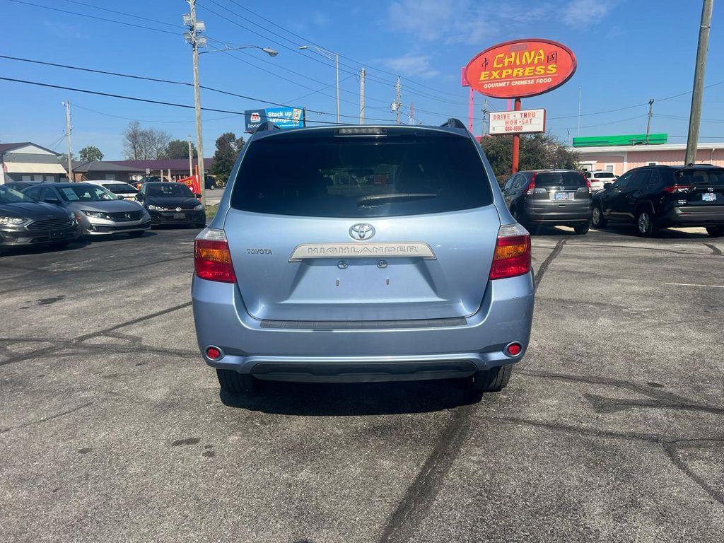 used 2009 Toyota Highlander car, priced at $9,995