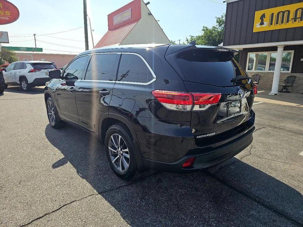 used 2019 Toyota Highlander car, priced at $24,995