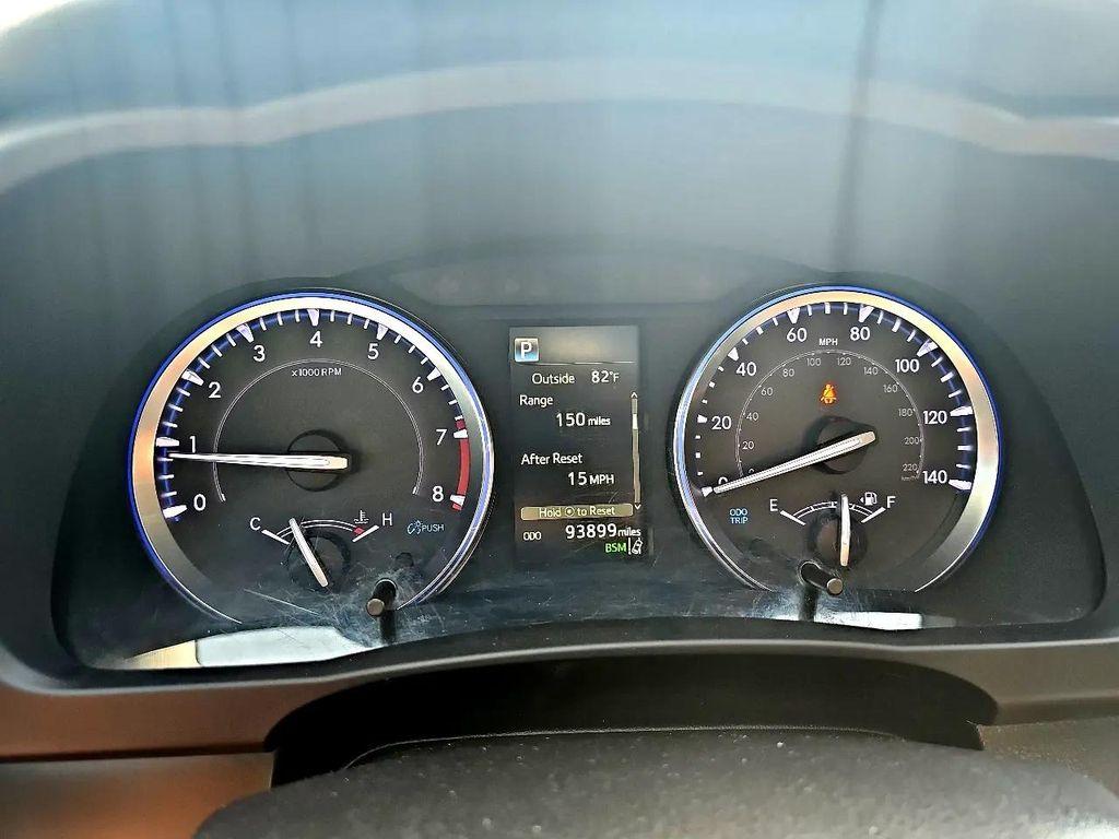 used 2019 Toyota Highlander car, priced at $24,995
