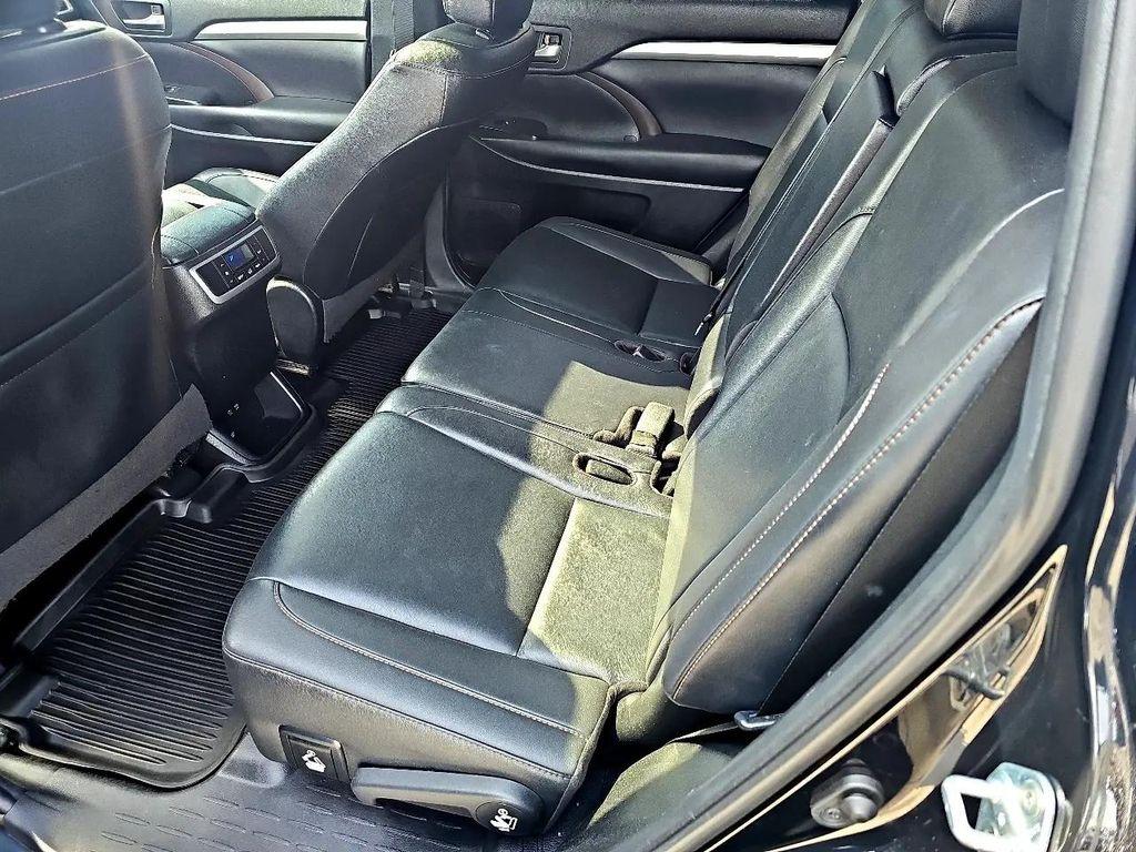 used 2019 Toyota Highlander car, priced at $24,995