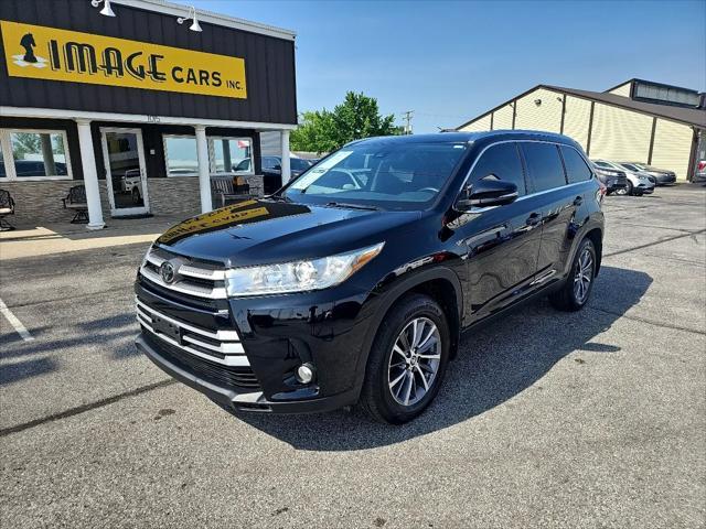used 2019 Toyota Highlander car, priced at $25,495