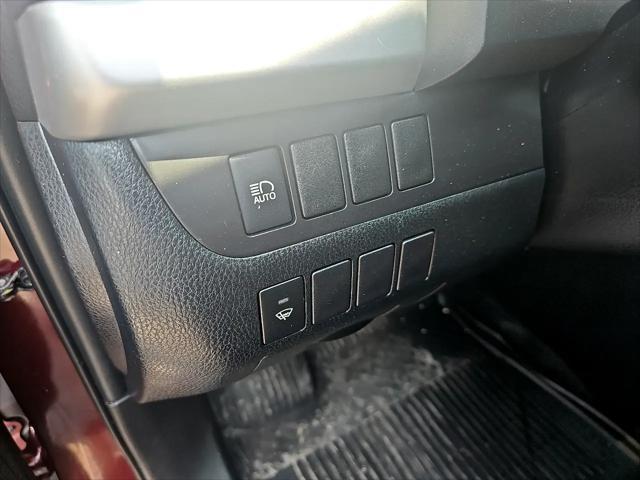 used 2019 Toyota Highlander car, priced at $23,495