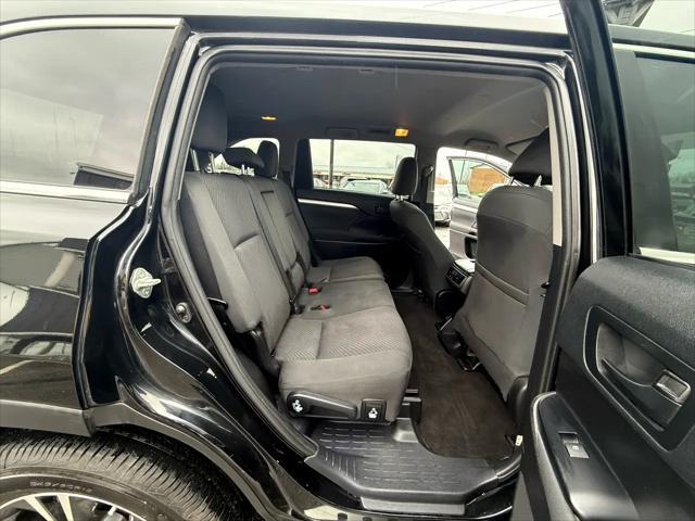 used 2019 Toyota Highlander car, priced at $19,495
