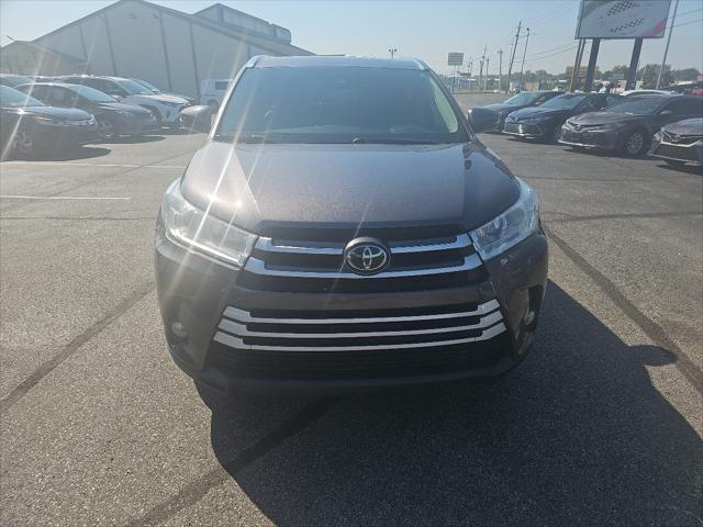 used 2017 Toyota Highlander car, priced at $22,995