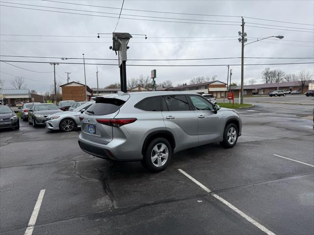 used 2021 Toyota Highlander car, priced at $23,495