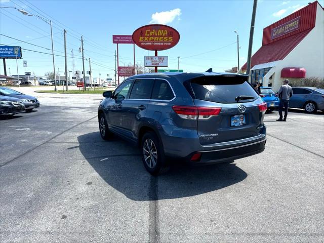 used 2018 Toyota Highlander car, priced at $22,495