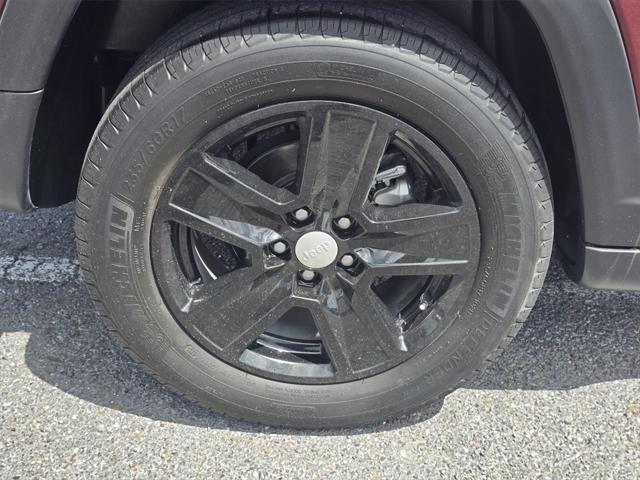 used 2022 Jeep Compass car, priced at $20,773