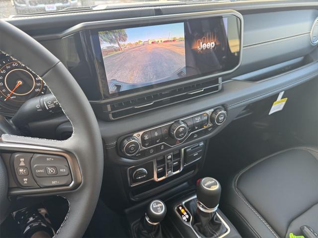 new 2025 Jeep Gladiator car, priced at $41,603