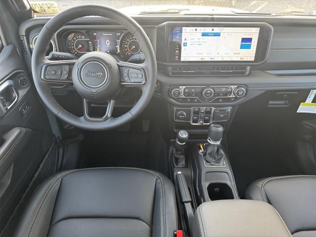 new 2025 Jeep Gladiator car, priced at $41,603