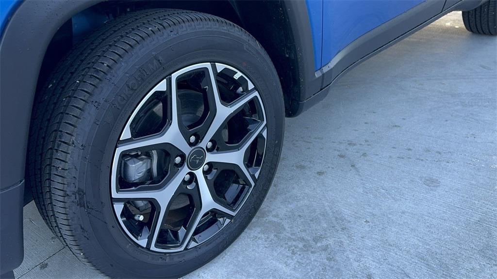 new 2025 Jeep Compass car, priced at $29,335