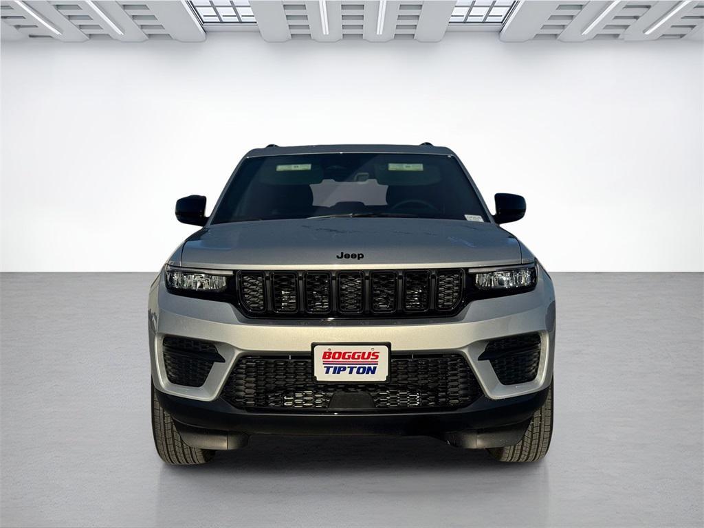 new 2025 Jeep Grand Cherokee car, priced at $34,475