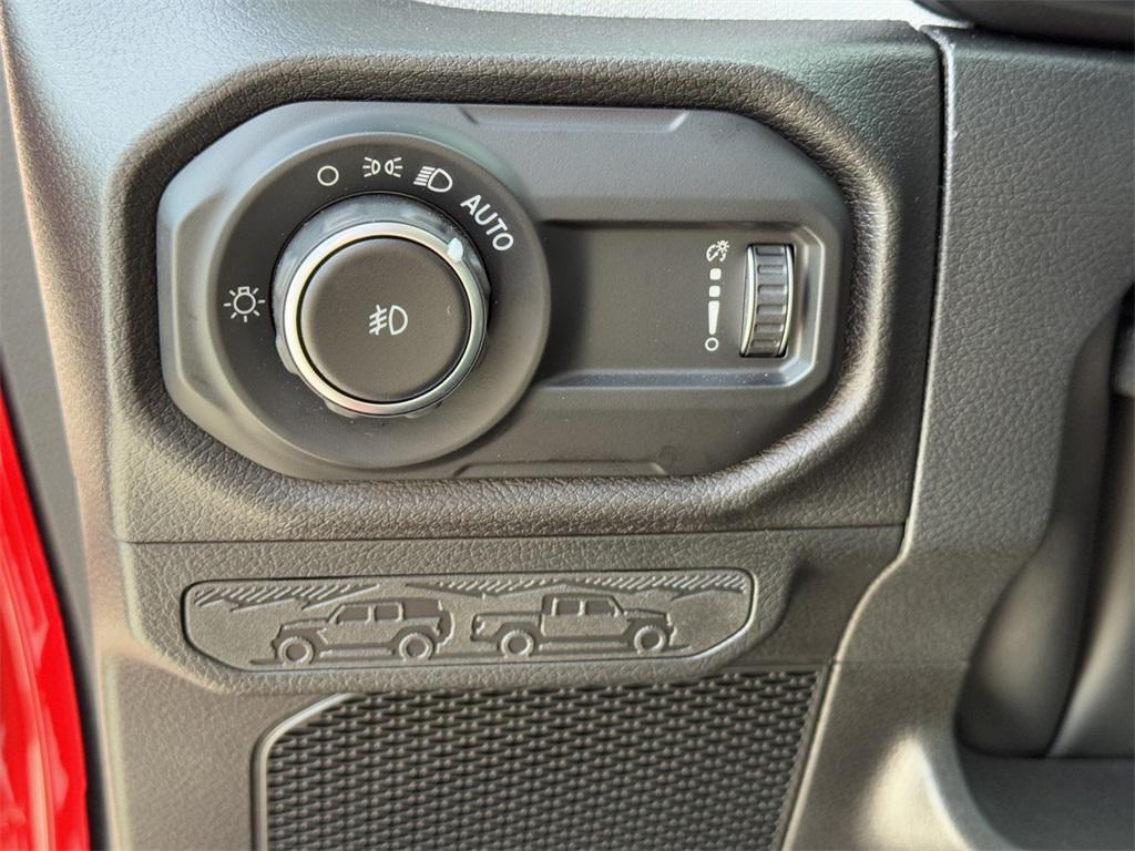 new 2025 Jeep Wrangler car, priced at $35,680