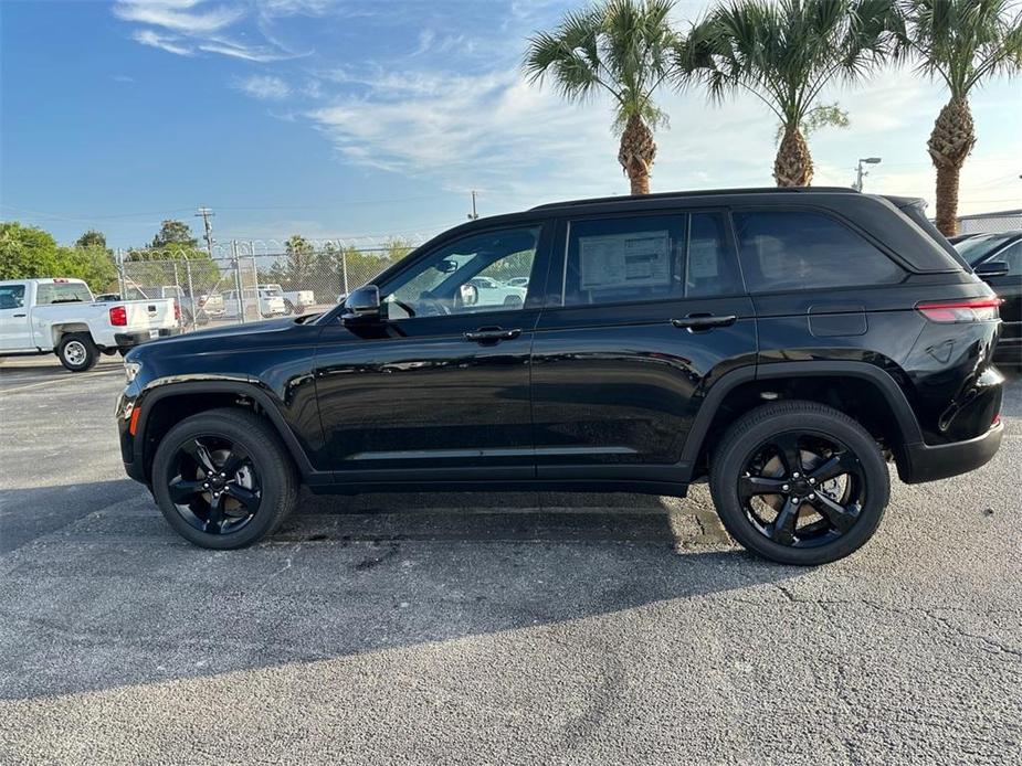 new 2023 Jeep Grand Cherokee car, priced at $43,125