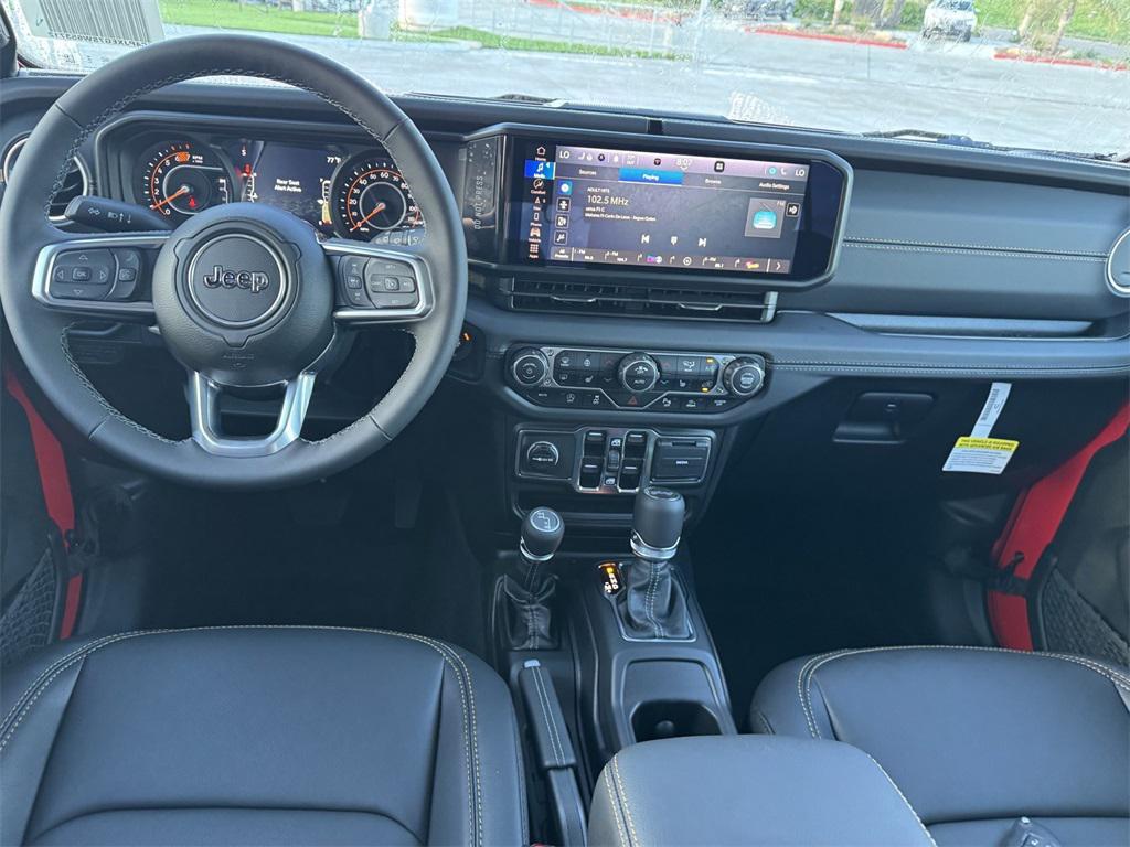 new 2025 Jeep Wrangler car, priced at $47,620