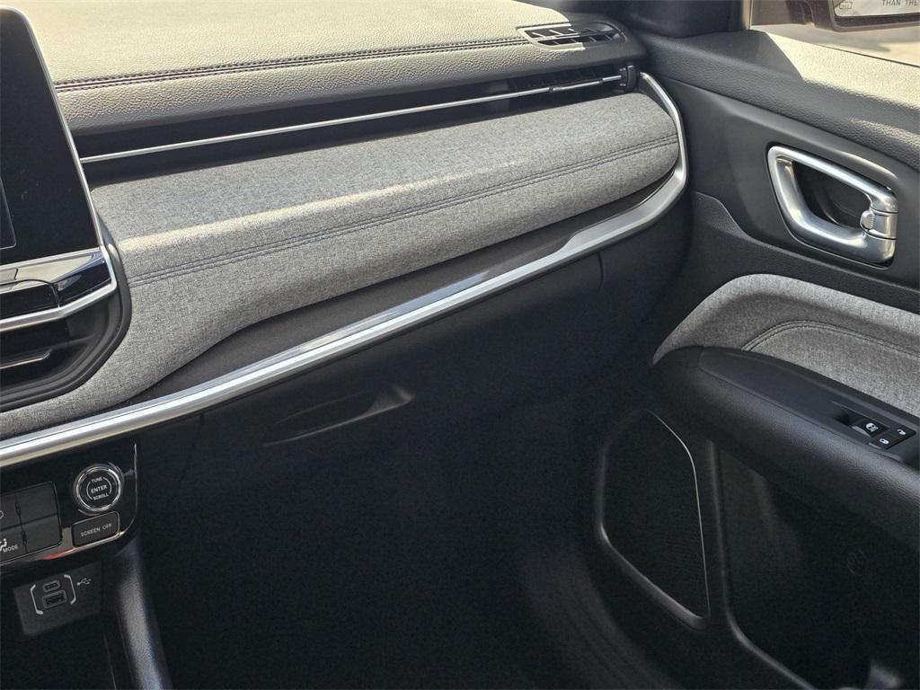 used 2025 Jeep Compass car, priced at $26,995