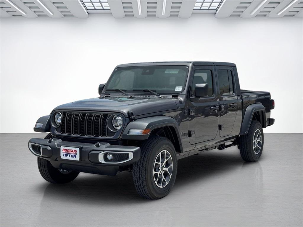 new 2025 Jeep Gladiator car, priced at $35,745