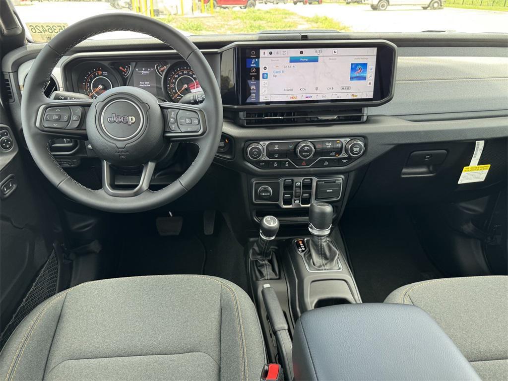 new 2025 Jeep Gladiator car, priced at $35,745