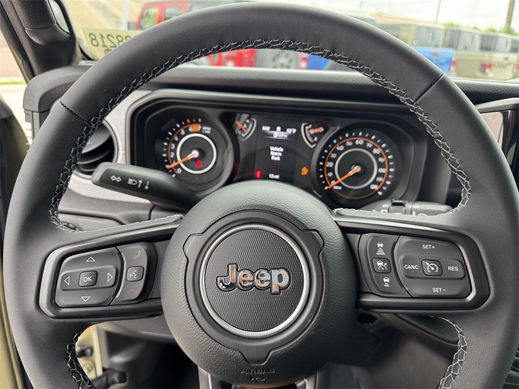 new 2025 Jeep Wrangler car, priced at $35,680