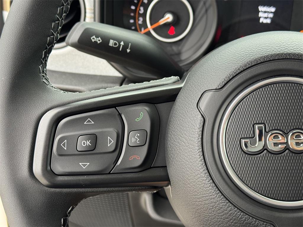 new 2025 Jeep Wrangler car, priced at $35,680