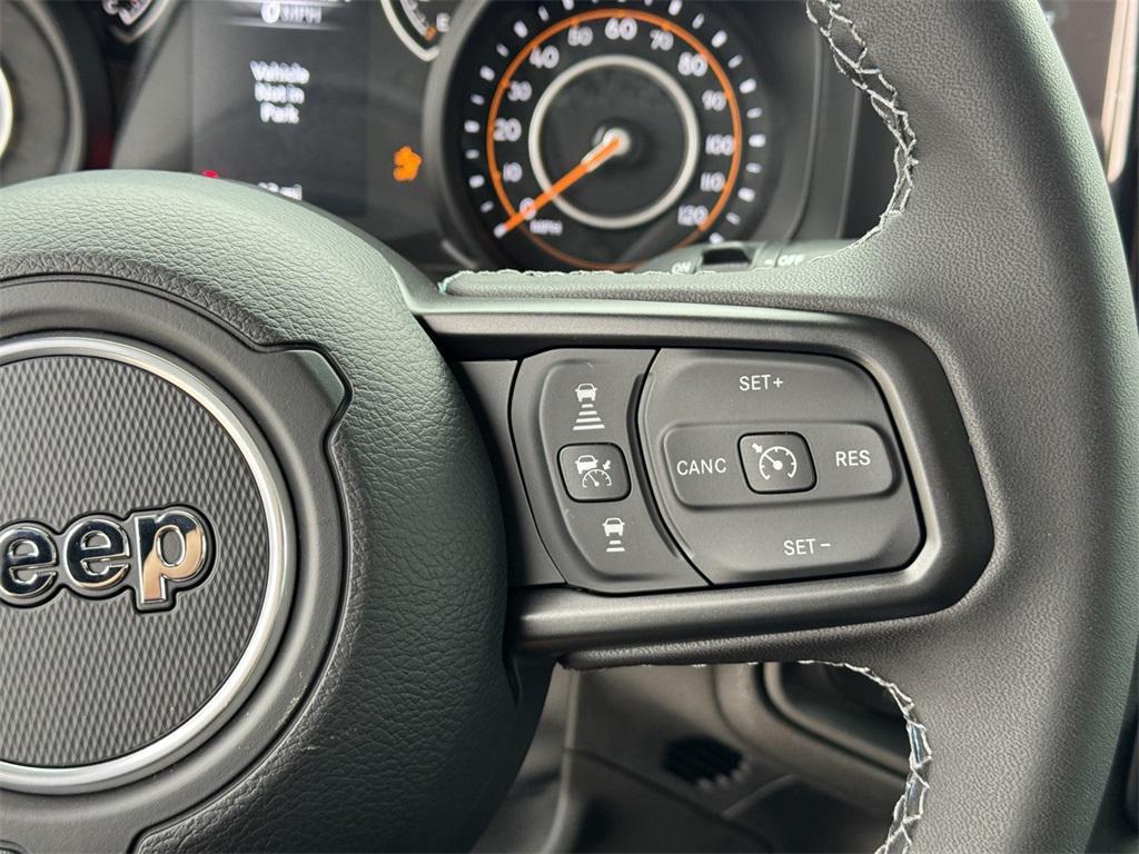 new 2025 Jeep Wrangler car, priced at $35,680