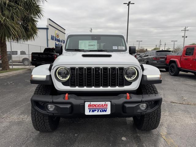 new 2025 Jeep Gladiator car, priced at $62,220