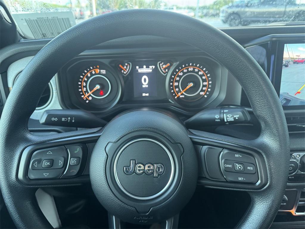 new 2025 Jeep Gladiator car, priced at $30,845