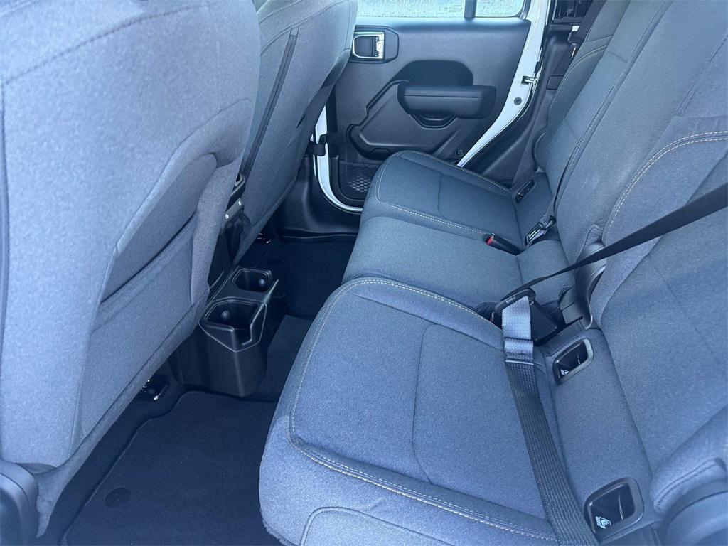 new 2025 Jeep Gladiator car, priced at $30,845