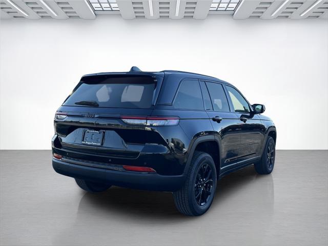 new 2025 Jeep Grand Cherokee car, priced at $39,666