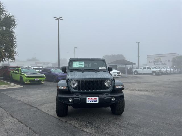 new 2025 Jeep Gladiator car, priced at $41,885