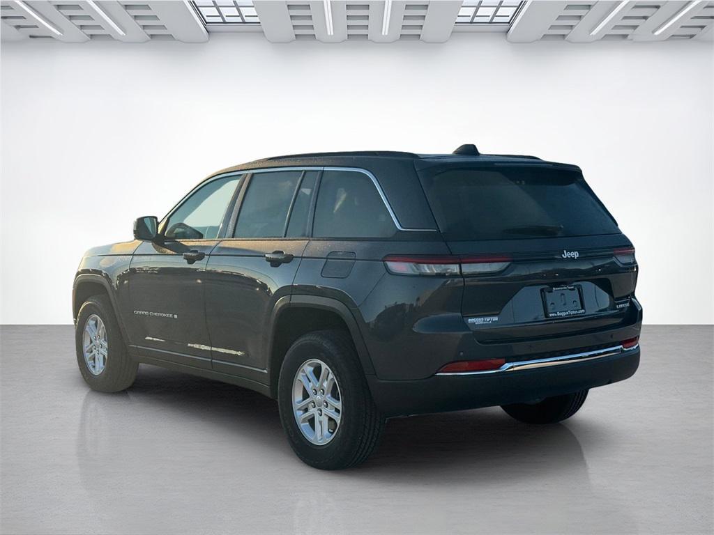 new 2025 Jeep Grand Cherokee car, priced at $37,375