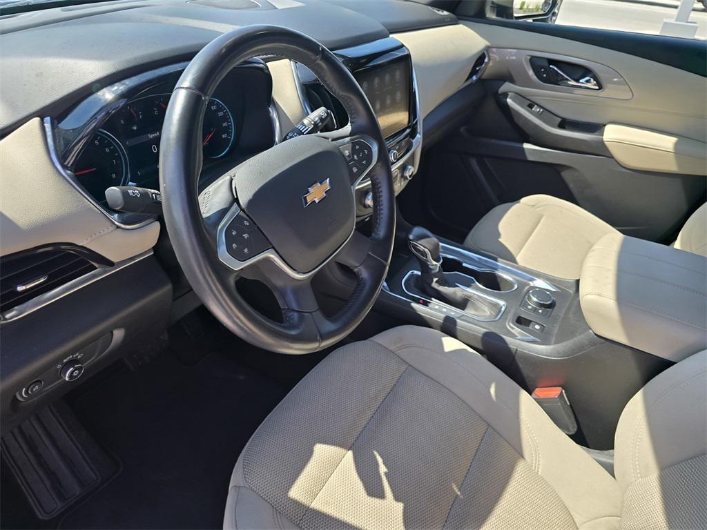 used 2022 Chevrolet Traverse car, priced at $26,245