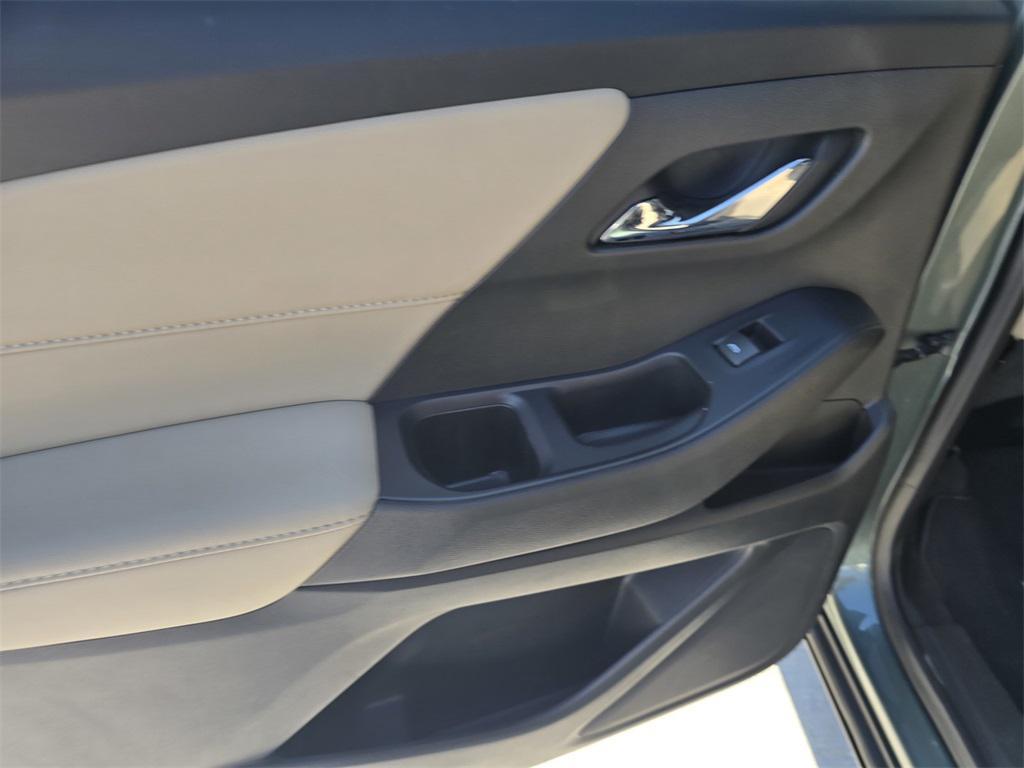 used 2022 Chevrolet Traverse car, priced at $26,245