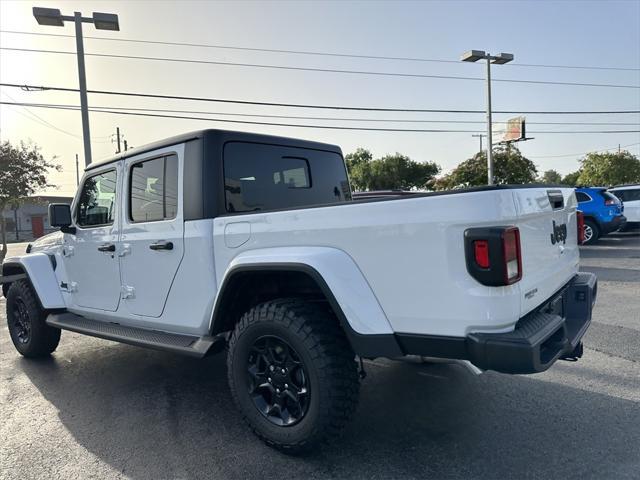 new 2023 Jeep Gladiator car, priced at $52,554