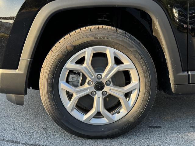 new 2025 Jeep Compass car, priced at $31,854