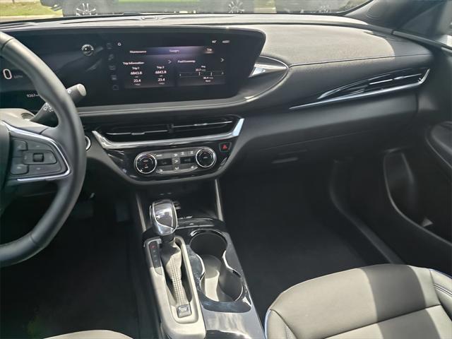 used 2024 Buick Envista car, priced at $27,962