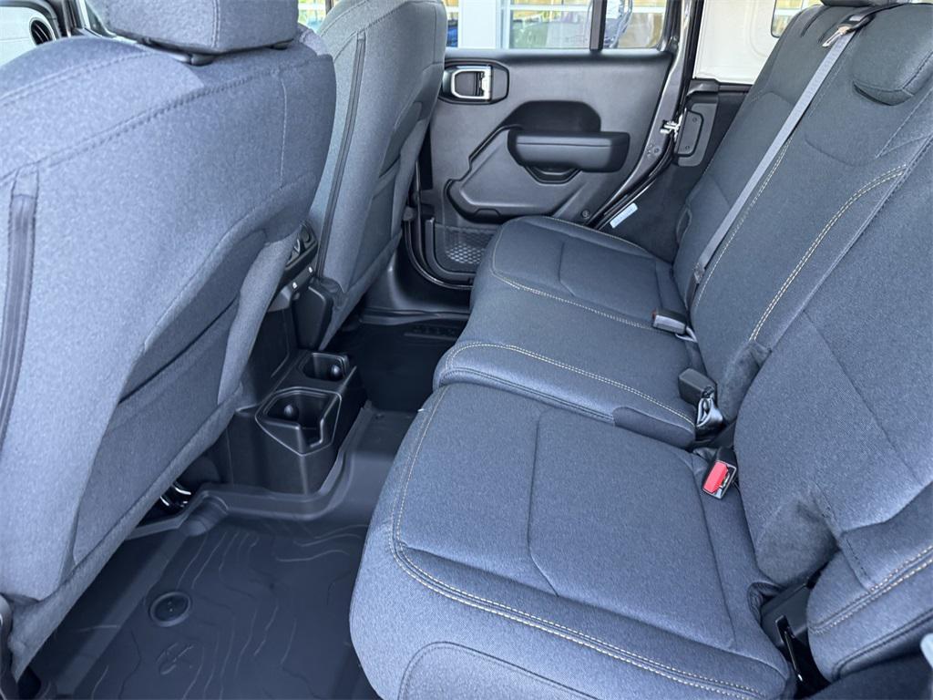 new 2025 Jeep Wrangler car, priced at $50,070