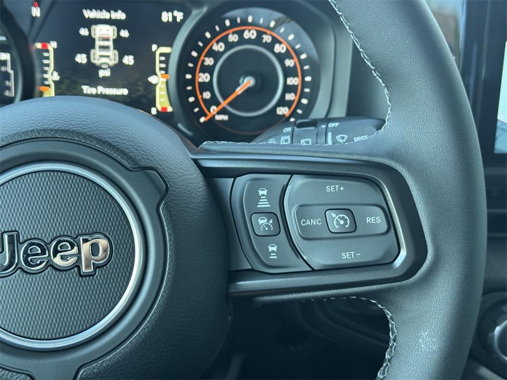 new 2025 Jeep Wrangler car, priced at $50,070