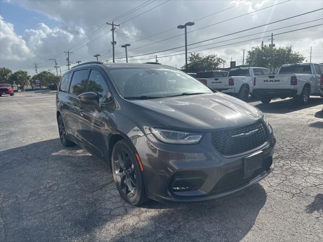 used 2021 Chrysler Pacifica car, priced at $24,985