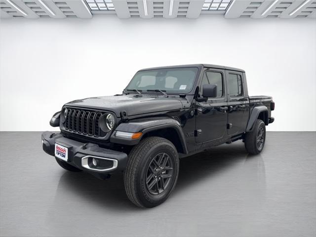 new 2024 Jeep Gladiator car, priced at $44,856