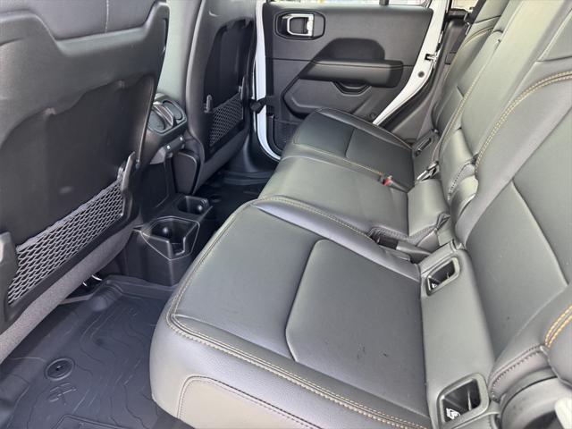 new 2025 Jeep Gladiator car, priced at $41,733