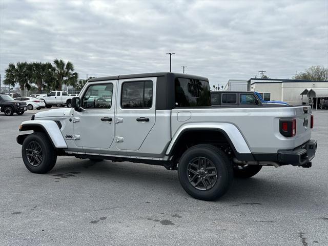 new 2024 Jeep Gladiator car, priced at $48,329