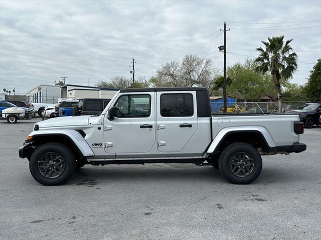 new 2024 Jeep Gladiator car, priced at $48,329