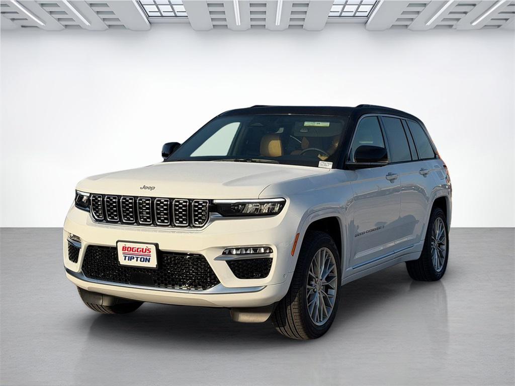 new 2025 Jeep Grand Cherokee car, priced at $51,805