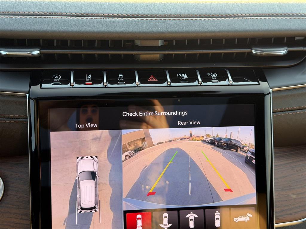 new 2025 Jeep Grand Cherokee car, priced at $51,805