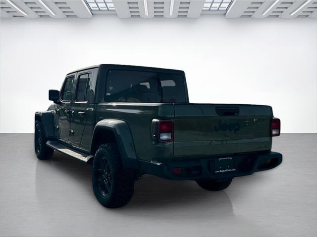 new 2025 Jeep Gladiator car, priced at $41,603