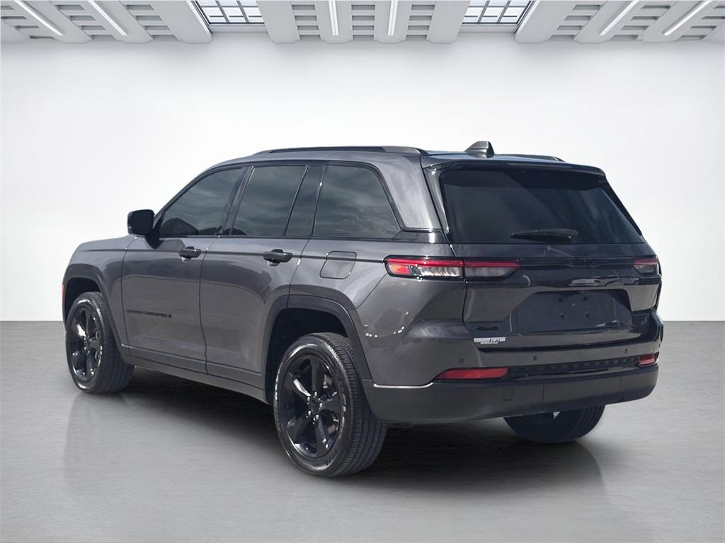 used 2024 Jeep Grand Cherokee car, priced at $33,991